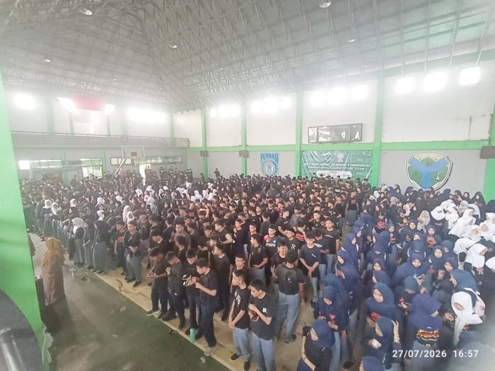 Semarakkan HUT RI Ke-81, MTsN 1 Batang Hari Utus 70 Siswa Terbaik Masuk Tim Serenade Kabupaten