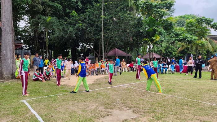 Lestarikan Budaya, MTsN 3 Kota Jambi Siap Bertanding di Lomba Hadang Lestarikan Budaya, MTsN 3 Kota Jambi Siap Bertanding di Lomba Hadang