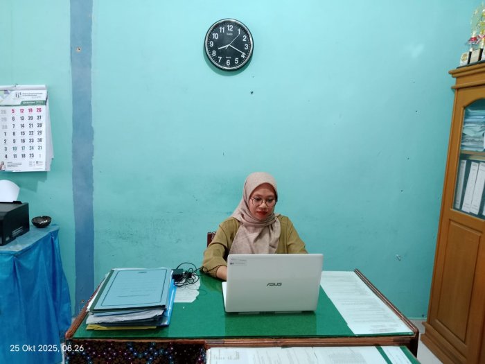 Refa Aprila, S.Pd., Menjadi Perwakilan MTsN 1 Bungo dalam Pengisian Survei Proyek MBG
