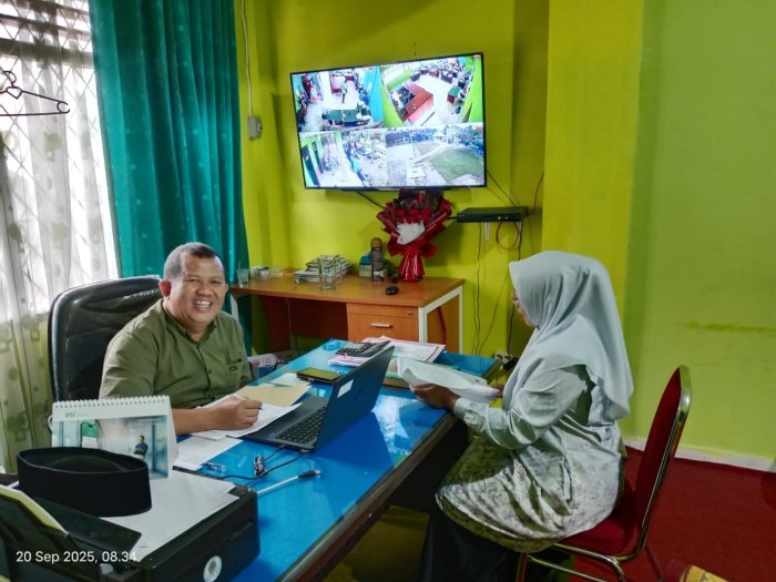 Seluruh Guru Ikuti Tes Wawancara Uji Kompetensi Di Lingkup MTsN 1 Bungo Seluruh Guru Ikuti Tes Wawancara Uji Kompetensi Di Lingkup MTsN 1 Bungo