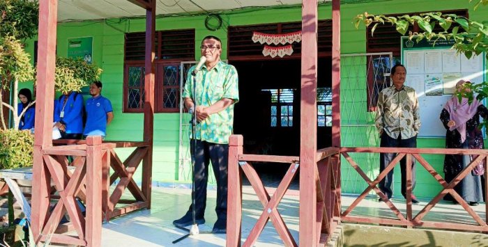 Kepala Madrasah Membuka Kegiatan Lomba Mahasiswa PPL IAI An- Nadwah Kuala Tungkal
