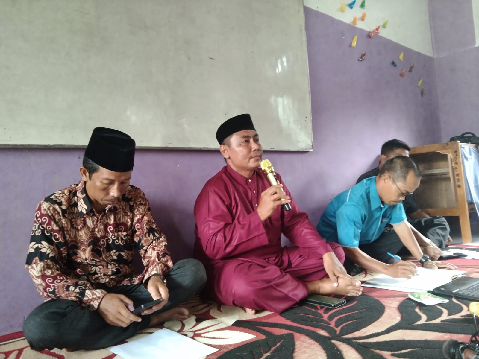 TAHUN AJARAN BARU KOMITE BENTUK KEPENGURUSAN BARU