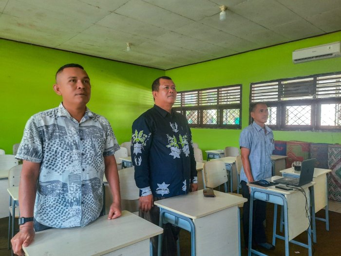 Madtsanesa Bungo Hadiri Pembinaan Guru dan Kamad