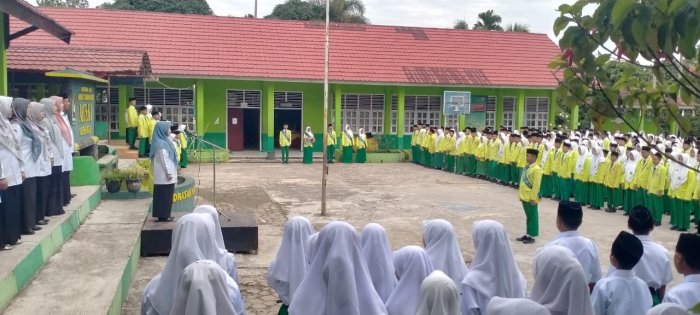 Kelas VIIIA  Say No To LGBT!