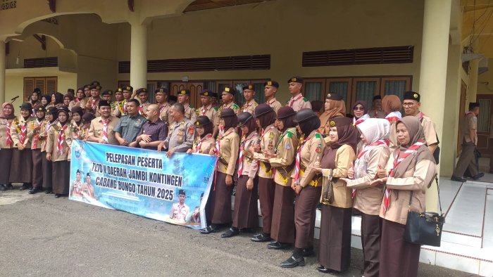 Kontingen Bungo Resmi Dilepas untuk Mengikuti Lomba TLTD V Tingkat Provinsi Jambi 2025 Kontingen Bungo Resmi Dilepas untuk Mengikuti Lomba TLTD V Tingkat Provinsi Jambi 2025