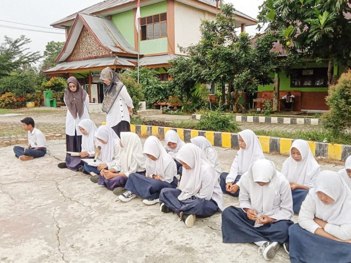 Khidmat dan Penuh Makna, Tadarus dan Kultum Hari Kedua MTsN 1 Bungo Semakin Menguatkan Spirit Ramadan