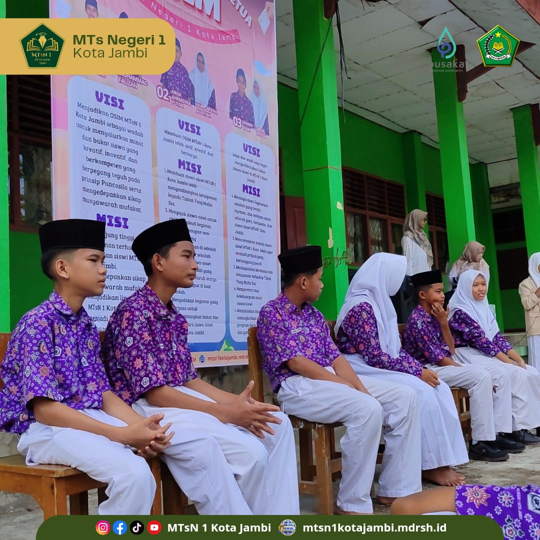 Kreatif dan Solutif, MTsN 1 Kota Jambi Semarakkan Debat dan Kampanye Akbar Calon Ketua dan Wakil OSIM