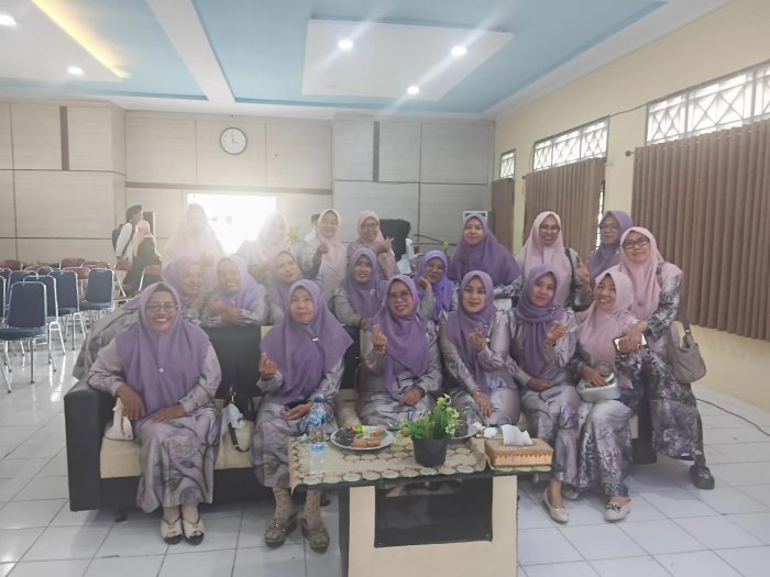 Kepala MTsN 1 Tebo Hadiri Peringatan Isra Mikraj 1446 H Kepala MTsN 1 Tebo Hadiri Peringatan Isra Mikraj 1446 H
