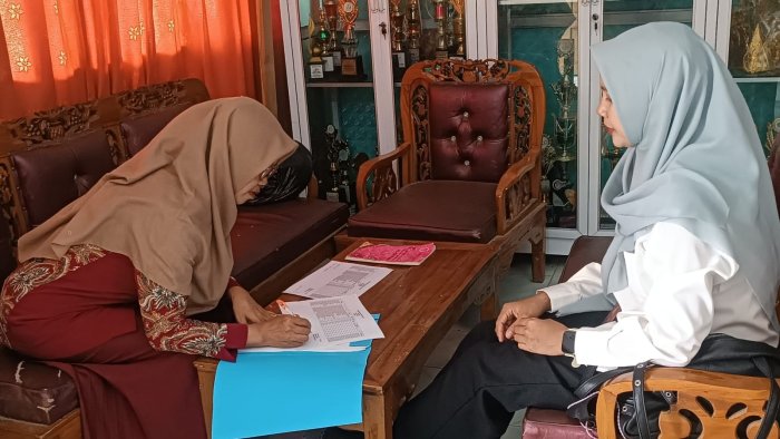 Pendamping PKH Lakukan Verifikasi, MIN 4 Tebo Dukung Ketepatan Sasaran Pencairan PIP Triwulan III Pendamping PKH Lakukan Verifikasi, MIN 4 Tebo Dukung Ketepatan Sasaran Pencairan PIP Triwulan III