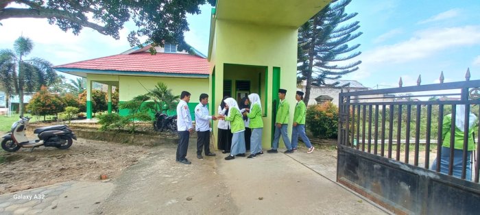Cerita Positif di Sekolah Kita: Kreativitas Siswa XII MAN 2 Bungo dalam Video Lomba Global House Indonesia Cerita Positif di Sekolah Kita: Kreativitas Siswa XII MAN 2 Bungo dalam Video Lomba Global House Indonesia