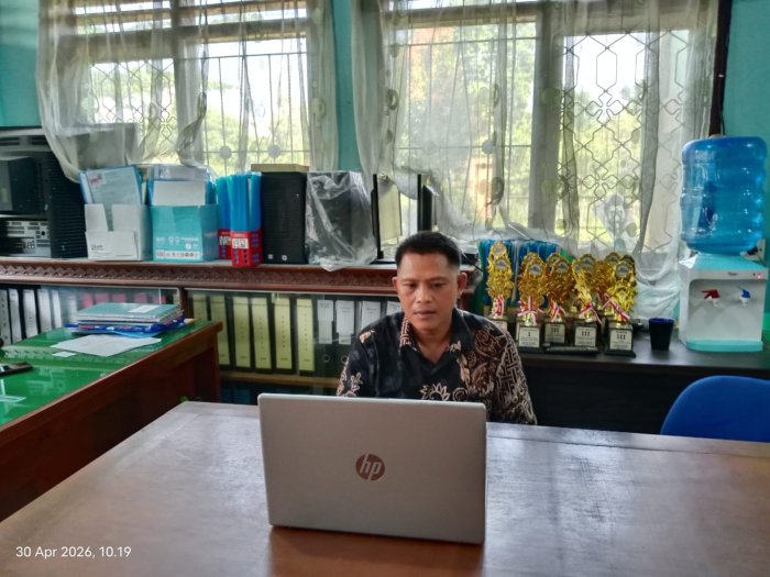 Candra, Staf TU MTsN 1 Bungo, Ikuti MOOC Orientasi PPPK Tahap 2 Kemenag Bersama BDK Padang via Zoom