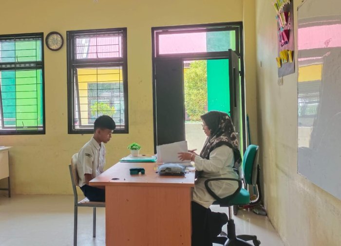 Peran Wali Kelas di Waktu Senggang: Saatnya Memberi Nasihat dan Masukan Bermakna Peran Wali Kelas di Waktu Senggang: Saatnya Memberi Nasihat dan Masukan Bermakna