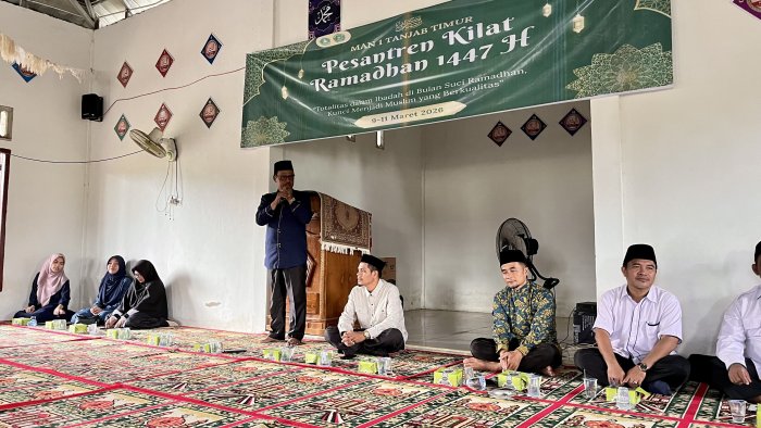 MAN 1 Tanjung Jabung Timur Bersama KKM Bandar Jaya Gelar Yasinan dan Tahlil Rutin