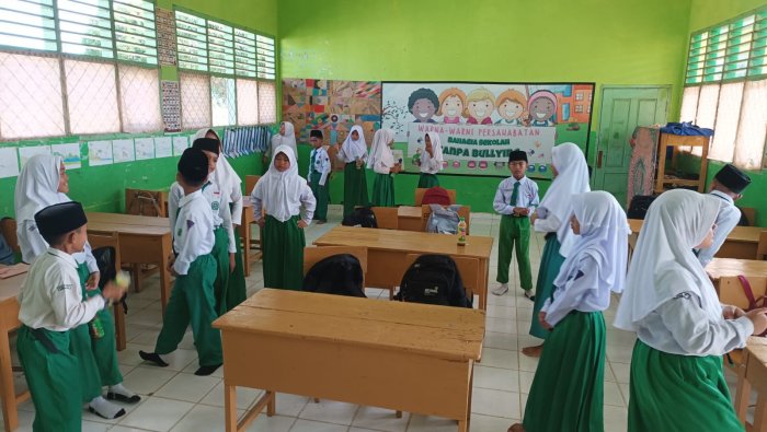 Game Tebak Urutan di Kelas 5B MIN 4 Tebo, Tebak Jarak Perjalanan hingga Kegiatan Ramadan Jadi Penyemangat Mulai Belajar Game Tebak Urutan di Kelas 5B MIN 4 Tebo, Tebak Jarak Perjalanan hingga Kegiatan Ramadan Jadi Penyemangat Mulai Belajar