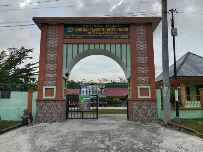 Masuk Madrasah, Investasi Terbaik untuk Pendidikan dan Karakter Anak Masuk Madrasah, Investasi Terbaik untuk Pendidikan dan Karakter Anak