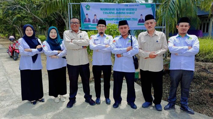 Monitoring TKA 2025 di MAN 2 Tanjung Jabung Barat Berjalan Lancar Monitoring TKA 2025 di MAN 2 Tanjung Jabung Barat Berjalan Lancar