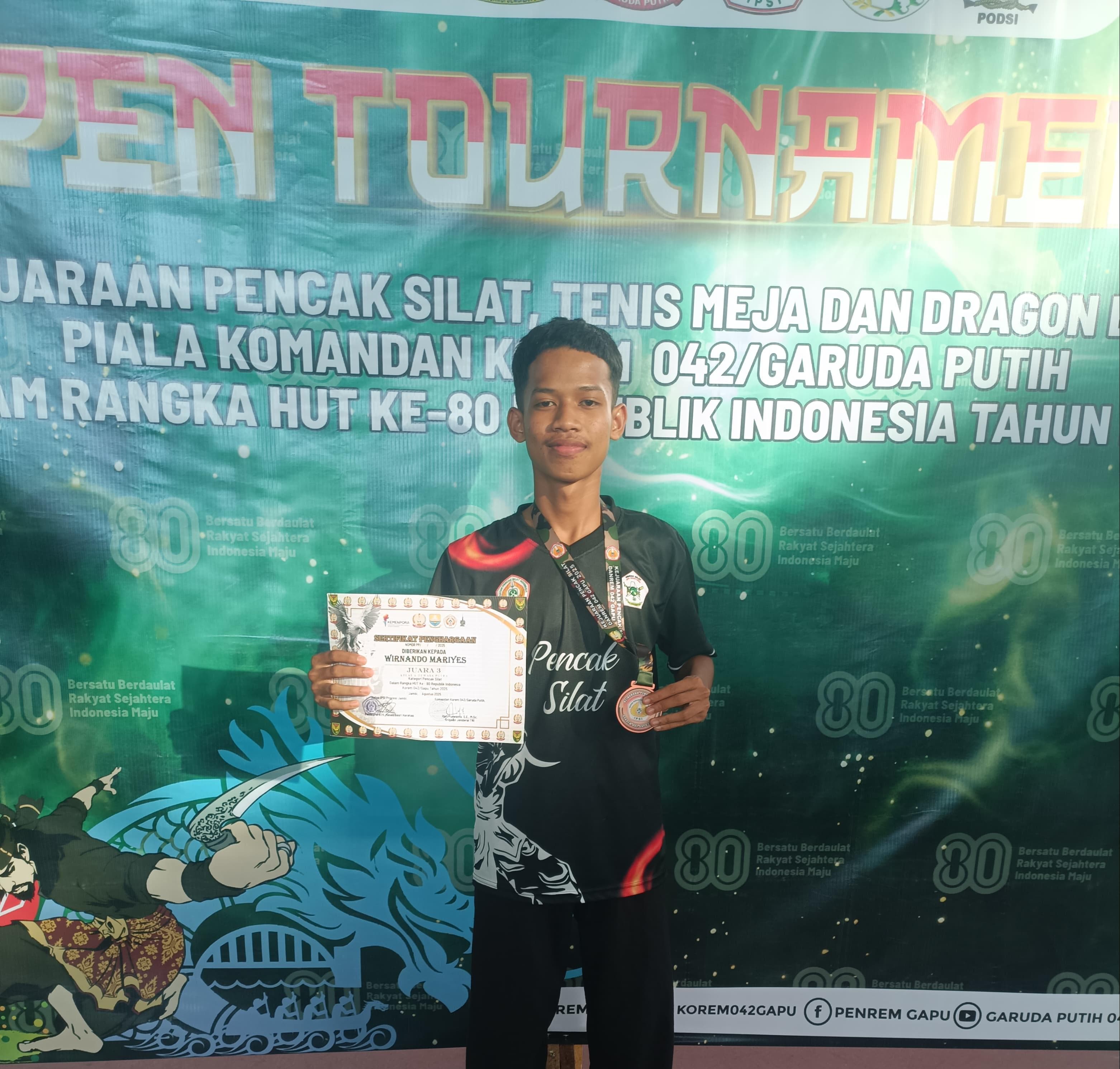Dua Pendekar MAN 2 Kota Jambi Menyabet Gelar di Arena Siginjai Jambi Championship 2025