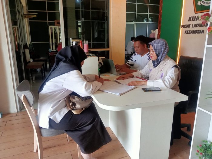 MTSN 4 Batanghari Jalin Kerja Sama dengan KUA Kecamatan Bajubang Tingkatkan Pelayanan Pendidikan dan Sertifikat Halal MTSN 4 Batanghari Jalin Kerja Sama dengan KUA Kecamatan Bajubang Tingkatkan Pelayanan Pendidikan dan Sertifikat Halal
