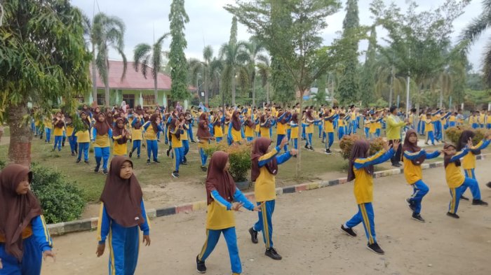 Min 3 Tebo Gelar Senam Bersama, Semarakkan Semangat Sehat di Madrasah