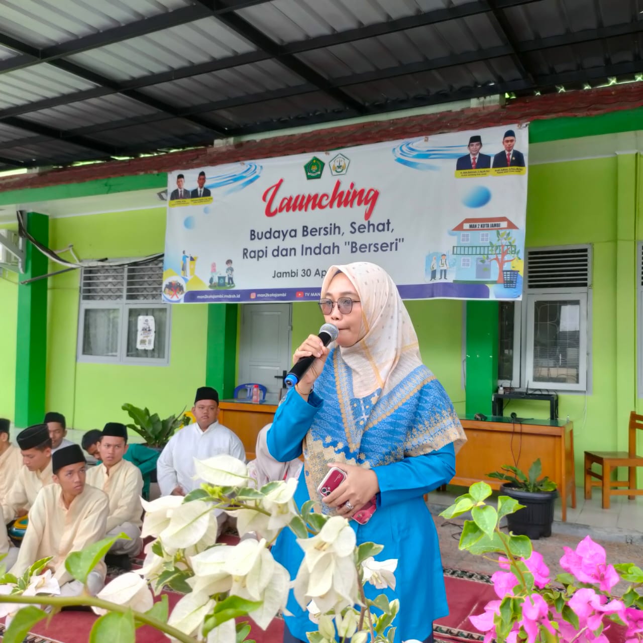 Science Club MAN 2 Kota Jambi Gelar Rekrutmen Anggota Baru: Mencari Bibit Unggul Science Club MAN 2 Kota Jambi Gelar Rekrutmen Anggota Baru: Mencari Bibit Unggul