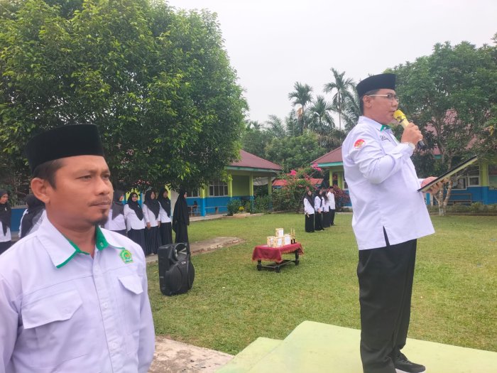 MTsN 5 Tebo Kobarkan Semangat Persatuan di Hari Sumpah Pemuda
