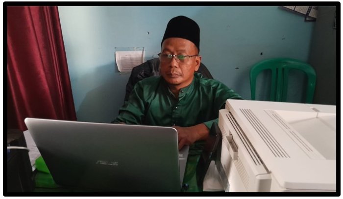 Suyono Bendahara MTsN 1 Tebo Teladan dalam Keuangan Suyono Bendahara MTsN 1 Tebo Teladan dalam Keuangan