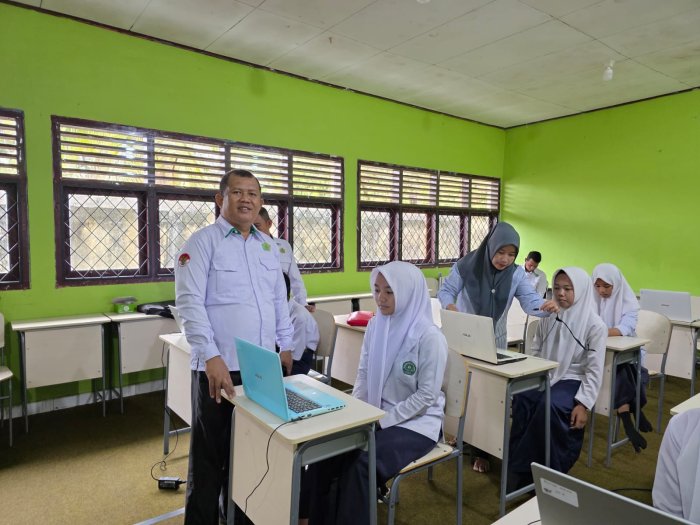Gladi Bersih TKA Dimulai, Siswa Kelas IX MTsN 1 Bungo Matangkan Persiapan Hadapi Ujian