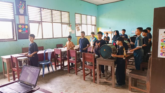 Marching Band MIN 4 Tebo Matangkan Persiapan Hadapi Festival Drumband Kabupaten Tebo 2026