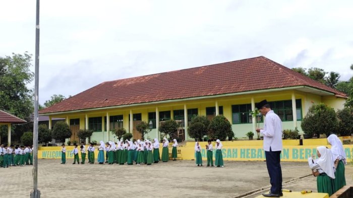 Amanat Pembina: Siswa MIN 4 Tebo Jangan Lagi Katakan 