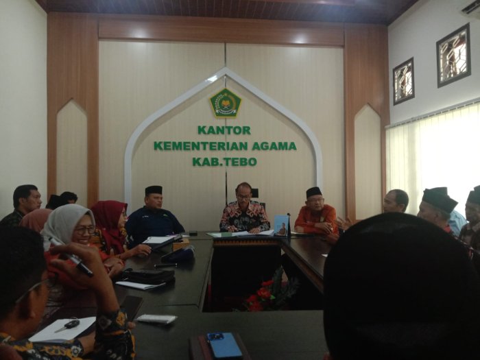 Kepala MIN 3 Tebo Hadiri Rapat Persiapan Safari Ramadhan