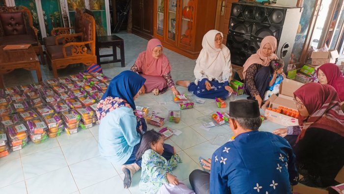 Guru MIN 4 Tebo Siapkan 200 Lebih Paket Takjil Gratis, Besok Siswa Kelas 6 dan Keluarga Guru Ikut Bagikan