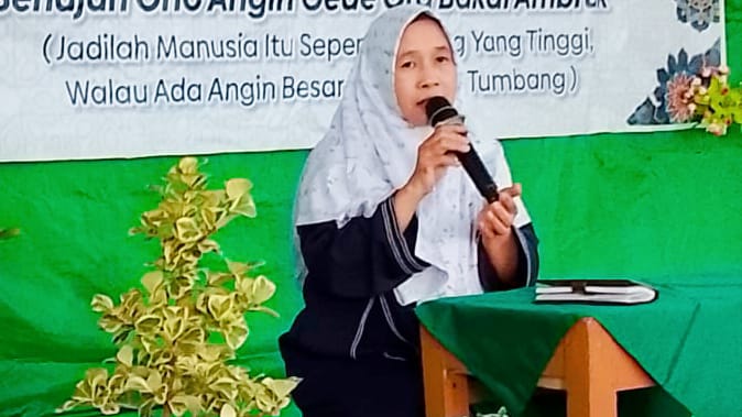Sambut Ramadhan dengan Gembira, Guru MIN 4 Tebo Hj. Warsiti Ingatkan Wali Murid untuk Ikhlas dalam Mendidik