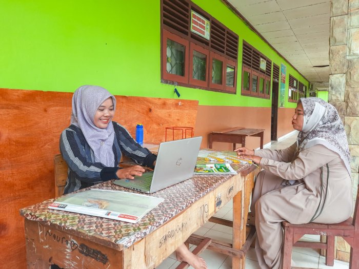 Tingkatkan Mutu Layanan Pendidikan, Guru Piket Jumat MTsN 1 Bungo Tampil Semakin Profesional Tingkatkan Mutu Layanan Pendidikan, Guru Piket Jumat MTsN 1 Bungo Tampil Semakin Profesional