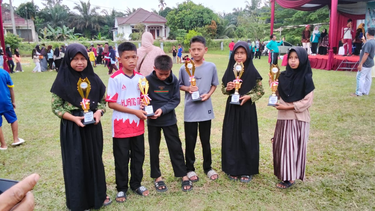 Bawa pulang 5 piala O2SN, FLS3N dan PKPS se-Kecamatan Maro Sebo Bawa pulang 5 piala O2SN, FLS3N dan PKPS se-Kecamatan Maro Sebo