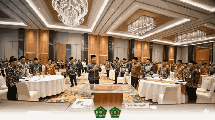 Menag Ajak Jajaran Jadi Pelopor Kerukunan dan Ekonomi Umat