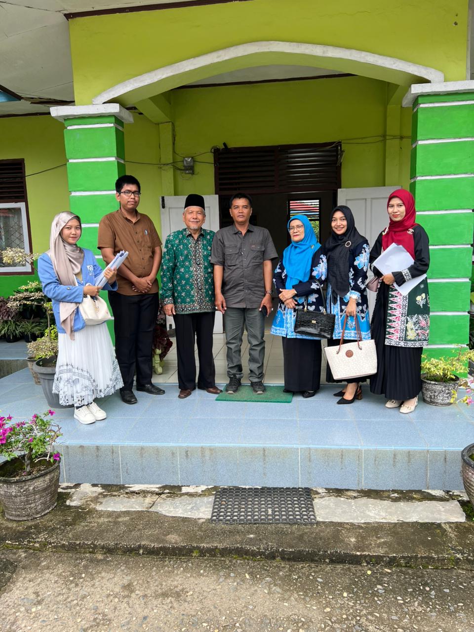 MAN 2 Bungo Kembali Mendapat Kunjungan Tim Sosialisasi Dari Kampus STAI Yasni Muara Bungo MAN 2 Bungo Kembali Mendapat Kunjungan Tim Sosialisasi Dari Kampus STAI Yasni Muara Bungo