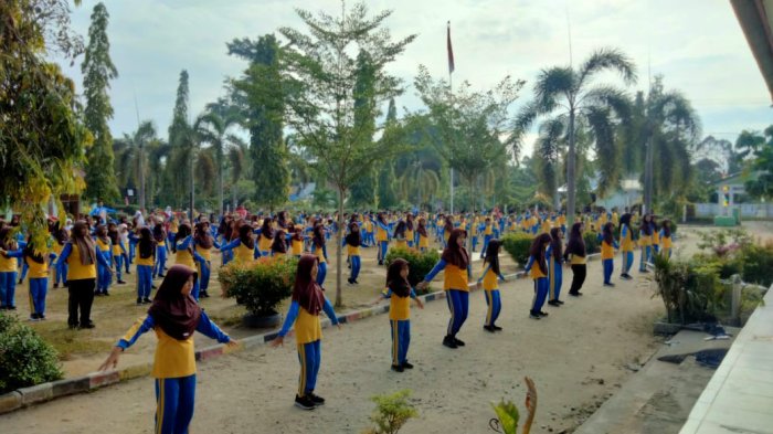 Setiap Sabtu MIN 3 Tebo Rutin Gelar Senam Bersama Setiap Sabtu MIN 3 Tebo Rutin Gelar Senam Bersama