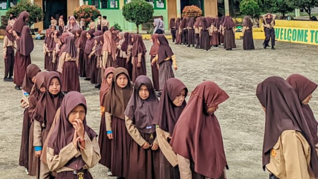 Paskibra MIN 4 Tebo Terbentuk Dari LKBB Setiap Kamis Pagi