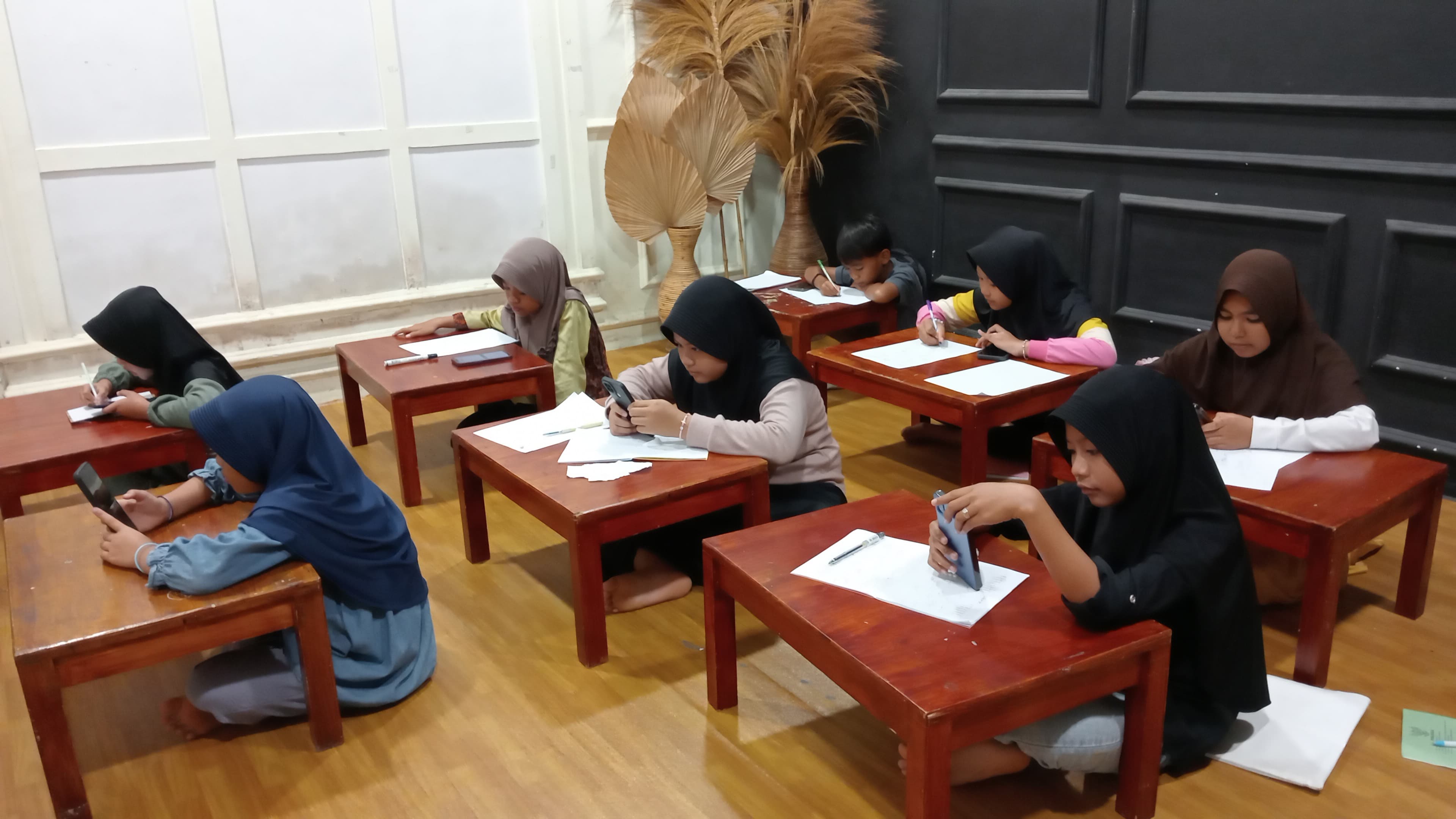 Siswa MIN 4 Tebo Ikuti Kompetisi Sains Indonesia 2025  