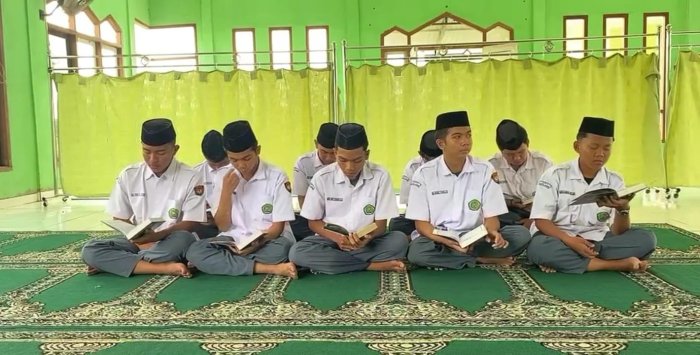 Sambut Ramadan 1447 H, Siswa MAN 1 Kota Jambi Awali Hari dengan Tadarus