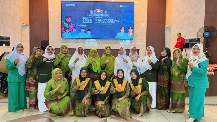 Kepala MTsN 1 Tebo Hadiri Peringatan Satu Abad NU Kepala MTsN 1 Tebo Hadiri Peringatan Satu Abad NU