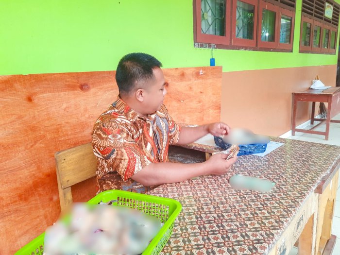 Pembina OSIM MTsN 1 Bungo Siap Setorkan Donasi Kemanusiaan untuk Korban Bencana Sumatera ke Kemenag Bungo