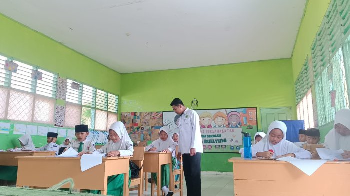 ASAS MIN 4 Tebo Hari Pertama Berjalan Lancar dengan Sistem Pengawasan Terstruktur