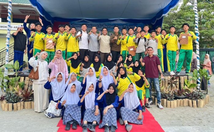 Gemerlap Prestasi, MTsN 1 Kota Sungai Penuh Rajai Panggung KOMPAS Gemerlap Prestasi, MTsN 1 Kota Sungai Penuh Rajai Panggung KOMPAS