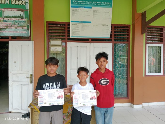 Calon Peserta Didik Baru Antusias Daftar ke MTsN 1 Bungo Calon Peserta Didik Baru Antusias Daftar ke MTsN 1 Bungo