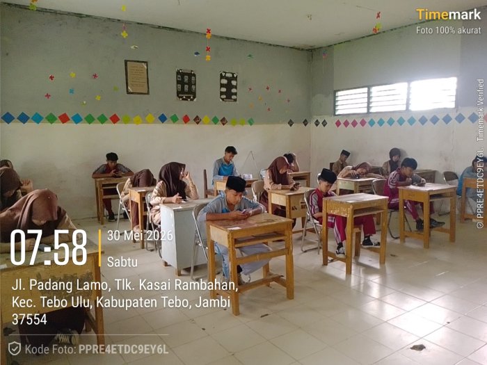 Susana Ujian Semester Genap Hari Kedua MTsN 5 Tebo Susana Ujian Semester Genap Hari Kedua MTsN 5 Tebo