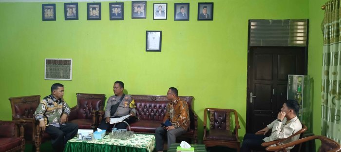 MTsN 2 Bungo dan Kepolisian Tingkatkan Kerja Sama Keamanan MTsN 2 Bungo dan Kepolisian Tingkatkan Kerja Sama Keamanan