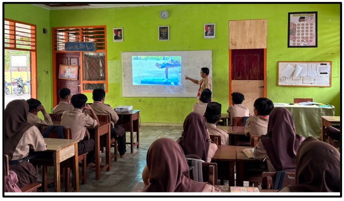 Inovatif! Guru Olahraga MTsN 1 Tebo Gunakan Media Pembelajaran Sebelum Praktik Lapangan Inovatif! Guru Olahraga MTsN 1 Tebo Gunakan Media Pembelajaran Sebelum Praktik Lapangan