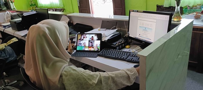 MTsN 2 Bungo Pastikan Kehadiran dalam Rapat Persiapan Bimtek Kurikulum Berbasis Cinta (KBC) MTsN 2 Bungo Pastikan Kehadiran dalam Rapat Persiapan Bimtek Kurikulum Berbasis Cinta (KBC)