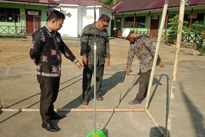 MAN 2 Tanjung Jabung Barat Berpartisipasi dalam Gerakan Nasional Indonesia Berkiblat 1.448K Rashdul Qiblat 2026